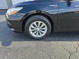 Used 2017 Toyota Camry LE image 4
