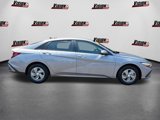 Used 2025 Hyundai Elantra SE image 4