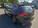 Used 2019 Volkswagen Tiguan SE w/ Panoramic Sunroof Package image 5