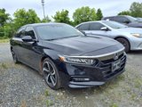 Used 2018 Honda Accord Sport image 3