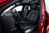 Certified 2025 Porsche Macan image 5