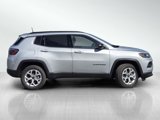 New 2025 Jeep Compass Latitude image 4