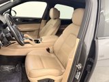 Certified 2022 Porsche Cayenne image 5