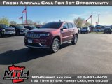 Used 2017 Jeep Grand Cherokee Summit image 4