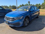Used 2024 Volkswagen Jetta SE image 4
