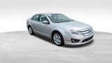 Used 2010 Ford Fusion SE image 2