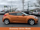 Used 2015 Hyundai Veloster image 2