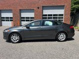 Used 2016 Ford Fusion SE image 2