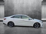 Used 2022 Hyundai Elantra SEL w/ Convenience + Premium Package image 4