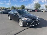 Used 2017 Toyota Avalon Limited image 2