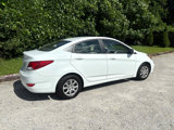 Used 2012 Hyundai Accent GLS image 5