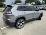 Used 2019 Jeep Cherokee Limited image 3