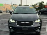Used 2021 Chrysler Pacifica Touring image 6