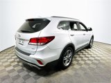 Used 2018 Hyundai Santa Fe SE image 3
