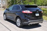 Used 2023 Ford Edge Titanium image 3