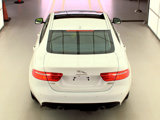 Used 2018 Jaguar XE Premium image 3