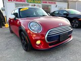Used 2015 MINI Cooper 4-Door Hardtop image 4