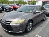 Used 2016 Toyota Camry SE image 2