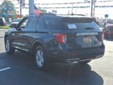 Certified 2023 Ford Explorer XLT w/ Equipment Group 202A image 4