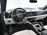 New 2025 Porsche Cayenne image 4