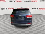 Used 2016 Kia Sorento LX w/ LX Convenience Package image 5