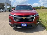 Used 2023 Chevrolet Traverse LT image 2