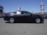 Used 2022 Chevrolet Malibu LT image 3