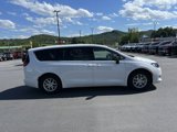 Used 2024 Chrysler Voyager LX image 4