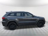 Used 2021 Jeep Grand Cherokee Laredo X image 2