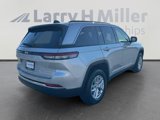 New 2025 Jeep Grand Cherokee Laredo X w/ Trailer Tow Package image 5