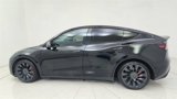 Used 2022 Tesla Model Y Performance image 4