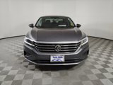 Used 2021 Volkswagen Passat 2.0T SE image 3