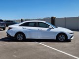Certified 2024 Hyundai Elantra SE image 4