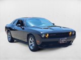 Used 2016 Dodge Challenger SXT image 3