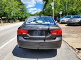 Used 2010 Kia Optima LX image 4