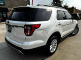 Used 2017 Ford Explorer XLT w/ Equipment Group 202A image 5