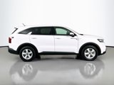 Certified 2022 Kia Sorento LX image 4