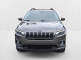 Used 2020 Jeep Cherokee Latitude Plus image 2