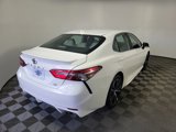 Used 2019 Toyota Camry SE image 4