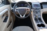 Used 2017 Ford Taurus SE image 4