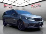 Used 2022 Chrysler Pacifica Touring-L w/ Uconnect Theater Family Group image 6
