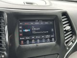 Used 2020 Jeep Cherokee Latitude Plus image 3