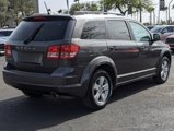 Used 2016 Dodge Journey SE w/ Flexible Seating Group image 2