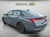 Used 2023 Hyundai Elantra Blue image 3