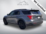Used 2022 Ford Explorer XLT image 3