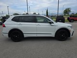 Used 2022 Volkswagen Tiguan SE R-Line image 6