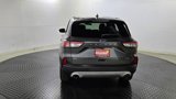 Used 2020 Ford Escape SE image 6