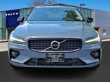 Certified 2022 Volvo S60 B5 Momentum w/ Premium Package image 2