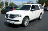 Used 2015 Lincoln Navigator 2WD image 2