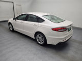 Used 2019 Ford Fusion SE image 3